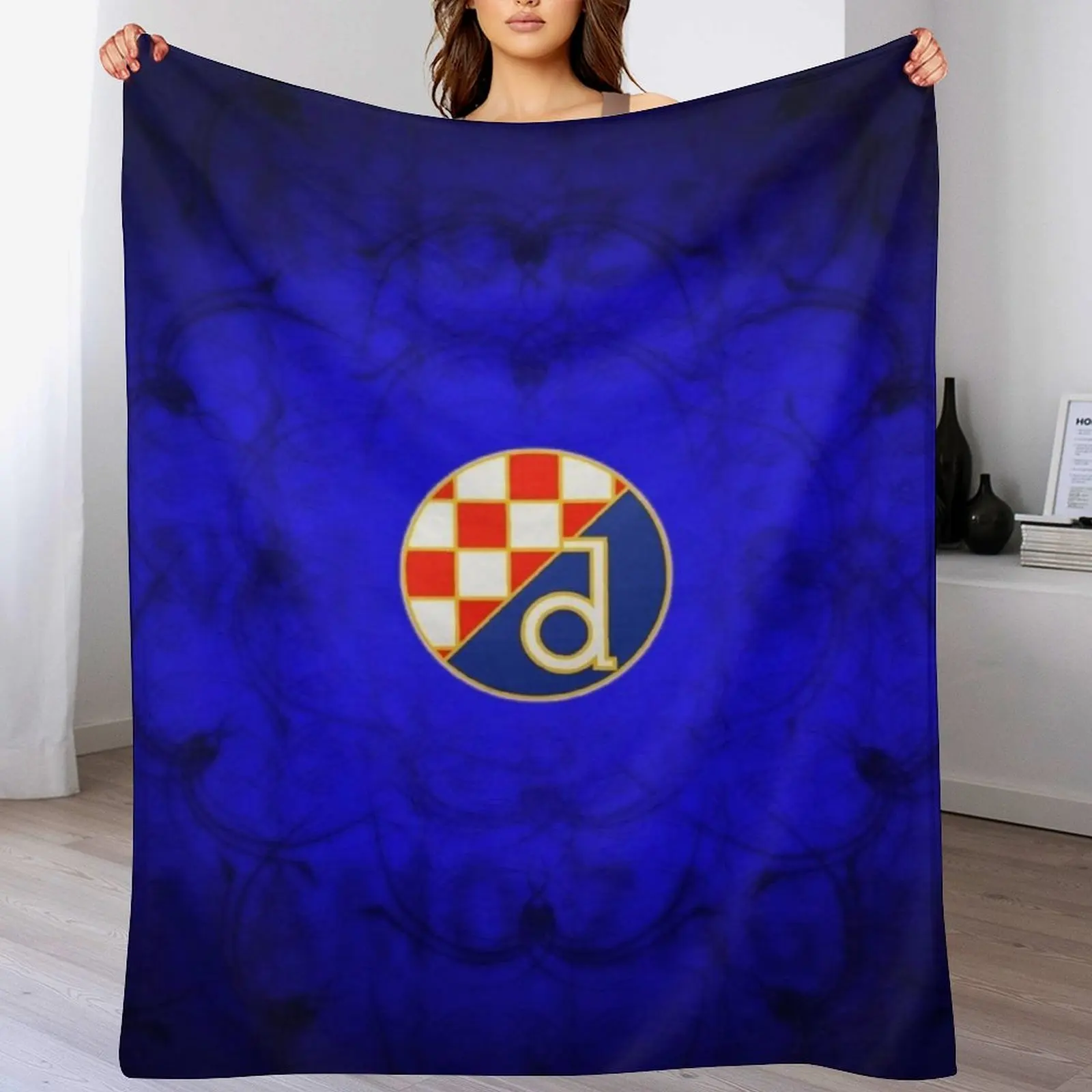 GNK Dinamo Zagreb Throw Blanke - Home Decor Zagreb recension och pris